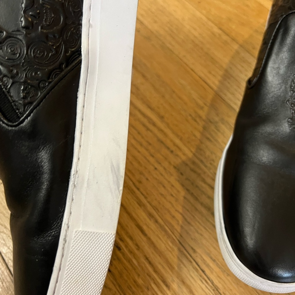 Robert Graham Embossed Skull Leather Shoes - Picture 9 of 16